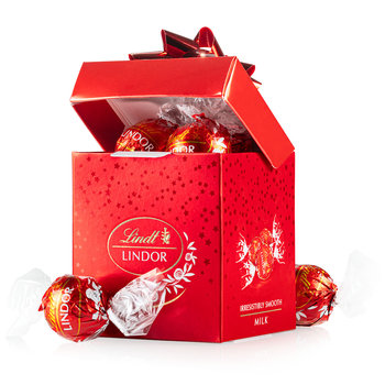 CZEKOLADKI w Pudełku PRALINY Lindt Lindor 75 g Prezent na DZIEŃ MAMY 75 g - Lindor