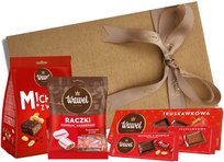 Czerwony zestaw prezentowy słodyczy Wawel