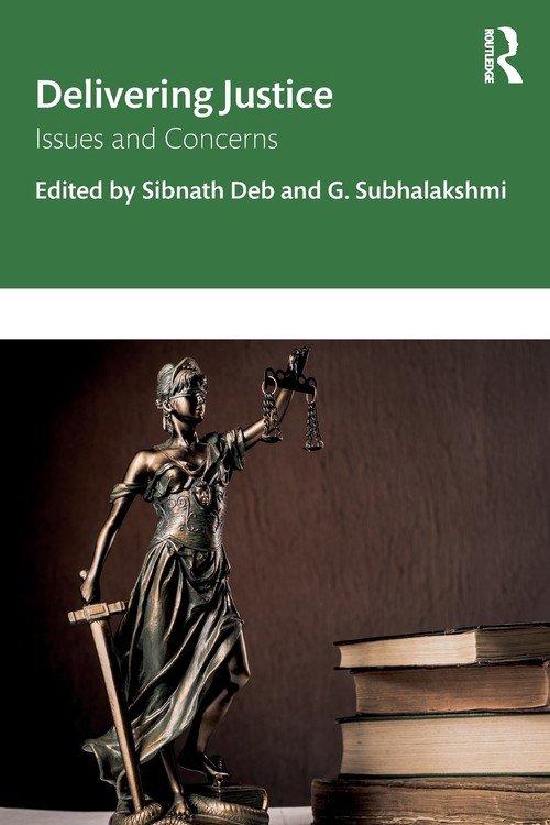 Delivering Justice W opisie Książka w Empik
