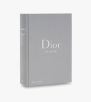 Dior. Catwalk Sabatini Adelia, Fury Alexander