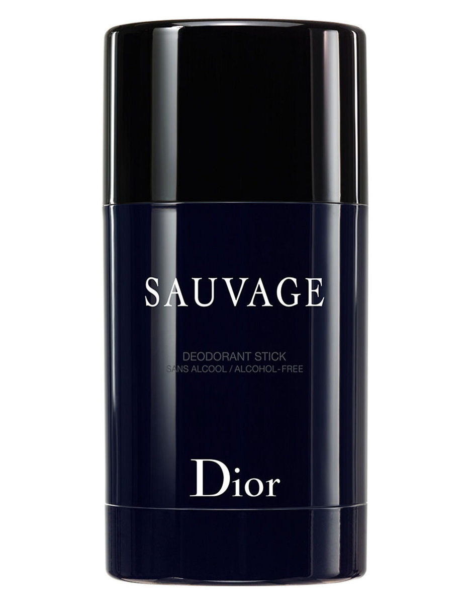 Johnny Depp reklamuje perfumy Dior Sauvage wideo