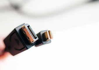 DisplayPort czy HDMI – co wybrać? Które złącze wideo jest lepsze?
