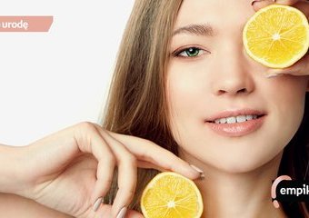 Domowa pielęgnacja kwasami. Jak bezpiecznie stosować kwasy na twarz?