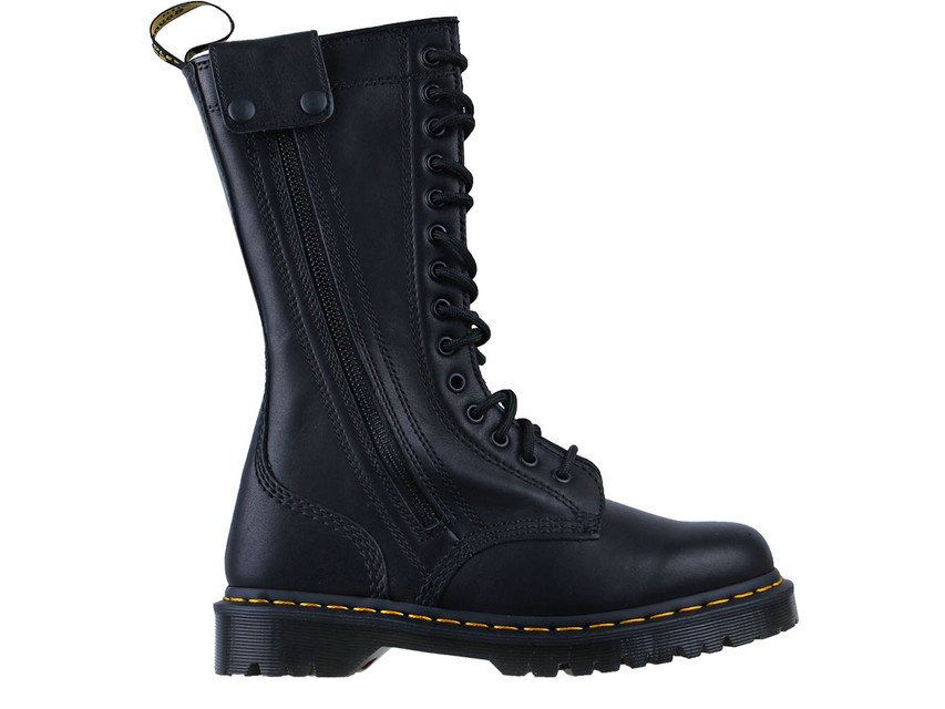 hanley dr martens