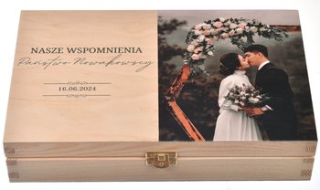 Drewniane Pudełko na Zdjęcia Ślubne z Personalizacją na Pendrive Unikalna Pamiątka - skrzynkizdrewna