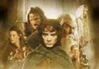 Frodo z chórami na telebimie