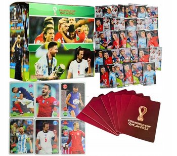 Duży box karty piłkarskie FIFA 2022 QATAR. 36 saszetek, 288 kart
