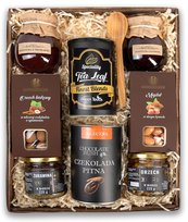 Duży kosz prezentowy gourmet;herbata;czekolada pitna;zestaw bakalii w czekoladzie;miodów i konfitur owocowych