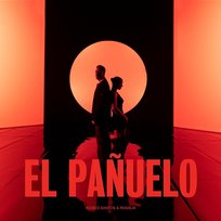 El Pañuelo Romeo Santos, Rosalía