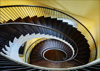 Elaborate spiral staircase, at the Nathaniel Russell House in South Carolina., Carol Highsmith - plakat 42x29,7 cm - Galeria Plakatu
