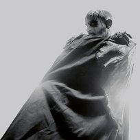 Et Hav Av Avstand Taake
