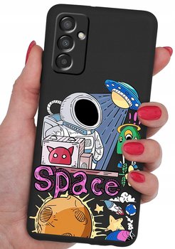 ETUI CASE WZORY + SZKŁO 9H do Samsung Galaxy M13 - Krainagsm