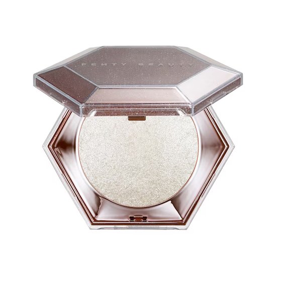FENTY BEAUTY ハイライトパウダー HOW MANY CARATS?! Fenty Beauty Diamond Bomb Veil Highlighter in How Many