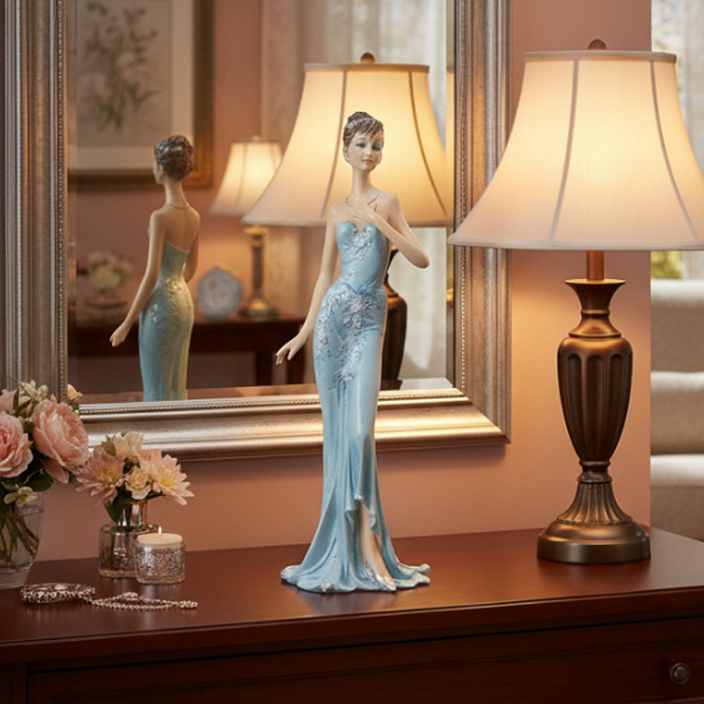 Figurka ozdobna, Dama z kolią w błękitnej sukni glamour art deco