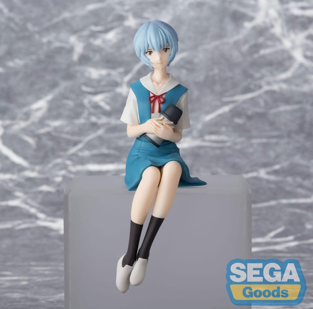 Figurine Ayanami Rei Assise – PVC 14 Cm – Anime Neon Genesis Evangelion – Déco Bureau Et Collection