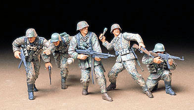 Figurki German Front Line Infantrymen