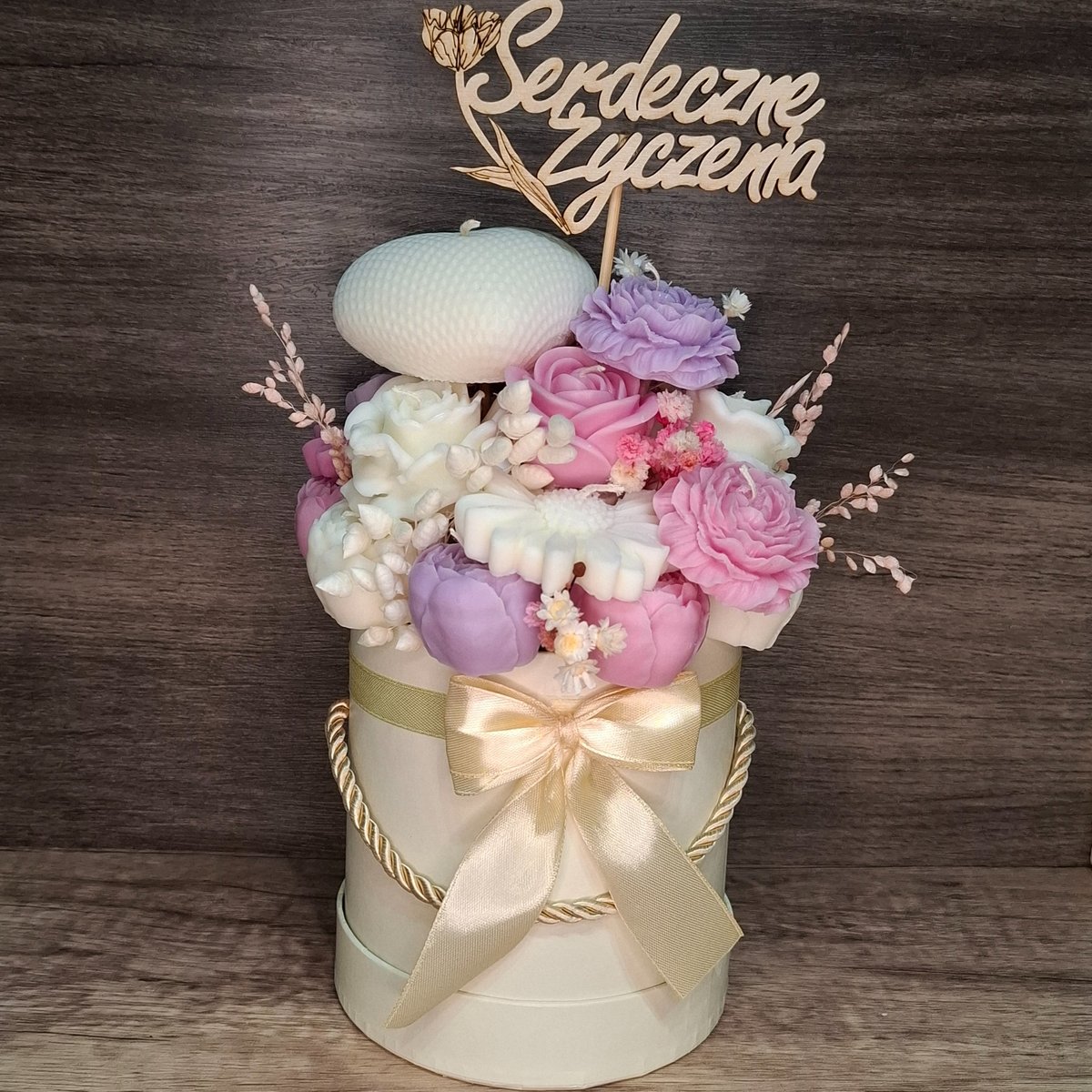 flower-box-wiece-sojowe-wieczny-bukiet-kwiaty-prezent-urodziny-dzie