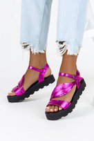 Fuksjowe sandały skórzane damskie na platformie z liściem PRODUKT POLSKI Casu 937-40