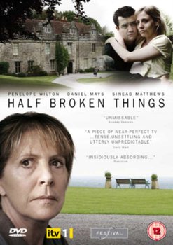 Half Broken Things (brak polskiej wersji językowej) - Fywell Tim