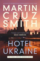 Hotel Ukraine Cruz Smith Martin