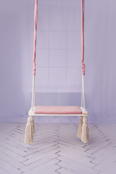 Huśtawka dla dzieci domowa duża drewniana | Velvet pikowana RÓŻ | 100% ECO | CE | Create For You - Create For You