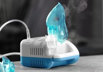 Inhalator dla dorosłych – jaki wybrać? Rodzaje, zalety i wady 