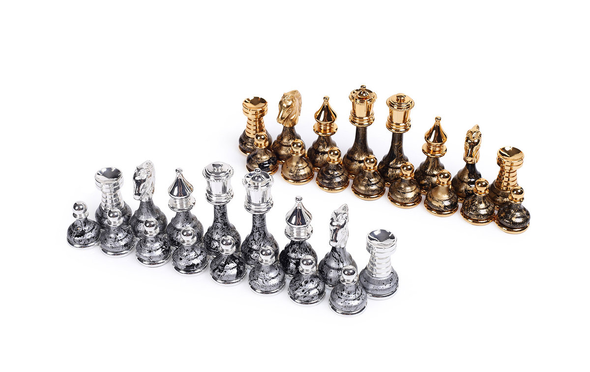 ITALIAN CHESS PIECES BRASS/BEECH WOOD GOLD/SILVER FANTASY, figury szachowe, Italfama