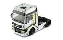 イクソ 1/43 タトラ 813 6x6 トラック 1968 オレンジ/ホワイト イクソ 1/43 タトラ 813 6x6 トラック 1968 オレンジ/ホワイト
