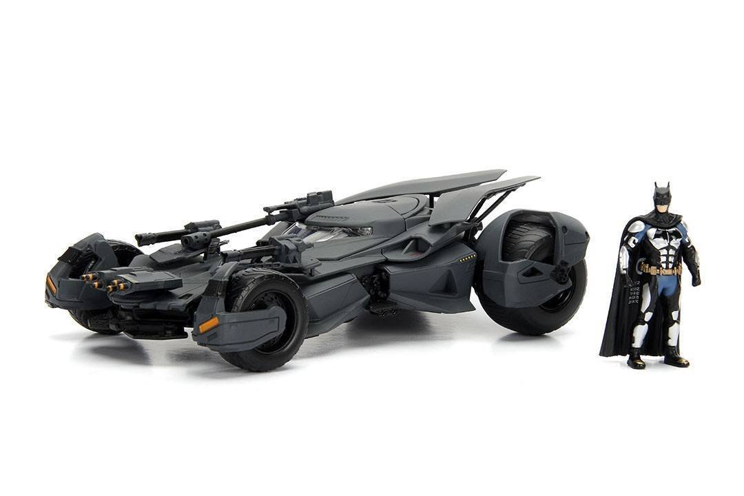 Jada Toys, model samochodu Justice League Diecast 1/24 2017 Batmobile (Wraz z figurką Batman)
