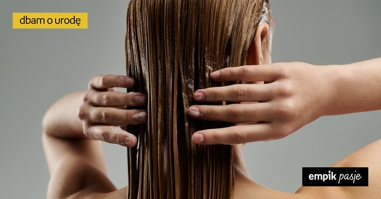 Jak nawilżyć skórę głowy? Domowe sposoby