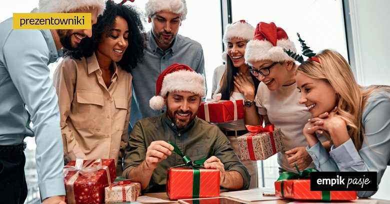 Jak wybrać prezent dla szefa? Pomysły na oryginalne podarunki