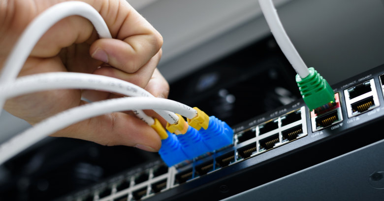 Jaki kabel sieciowy wybrać? Rodzaje kabli do Internetu