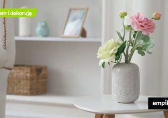 Jaki wazon wybrać do mieszkania? Czym kierować się przy zakupie?