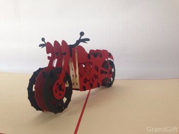 Karnet na każdą okazję 3D, Czerwony motor sportowy - GrandGift