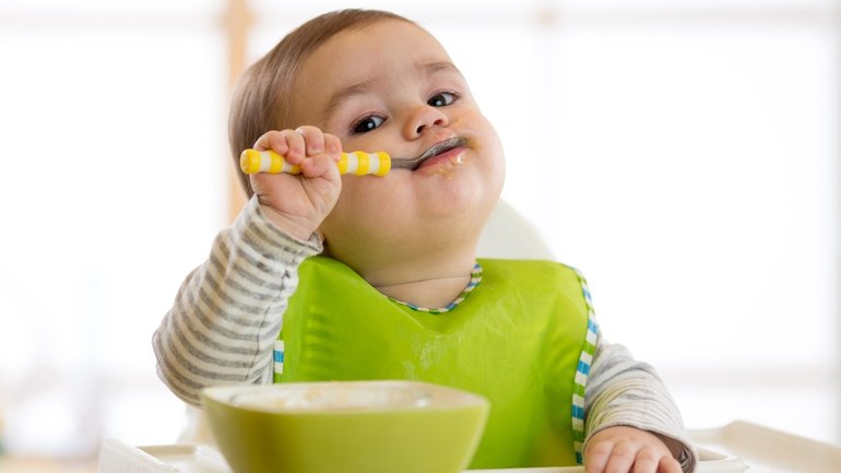 Kaszki i kleiki dla niemowląt – jak wybrać najlepszą kaszkę dla dziecka?