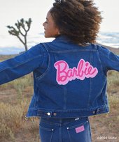 Katana Wrangler x BARBIE JEN JACKET 112346210 WR7VARX05 Wrangler Blue XS Wrangler