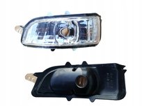 KIERUNKOWSKAZ MIGACZ w LUSTERKO VOLVO C30 C70 S60 V70 LEWY BOCZNY Jaguar