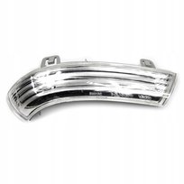 Kierunkowskaz Migacz W Lusterku Prawy Passat B6 B5