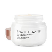 KIKO Milano, Bright Lift Matte, Liftingujący krem matujący na dzień z kolagenem morskim SPF 15 50ml