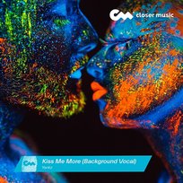 Kiss Me More Yankz