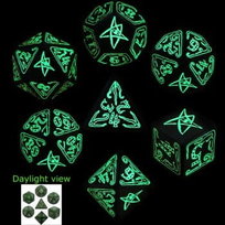 Komplet Kości, "Zew Cthulhu", czarno-fosforyzujący, Q-Workshop, kości RPG Q-WORKSHOP