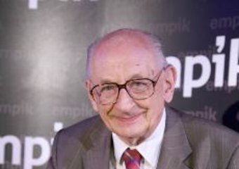 Władysław Bartoszewski w empiku Junior - wideorelacja