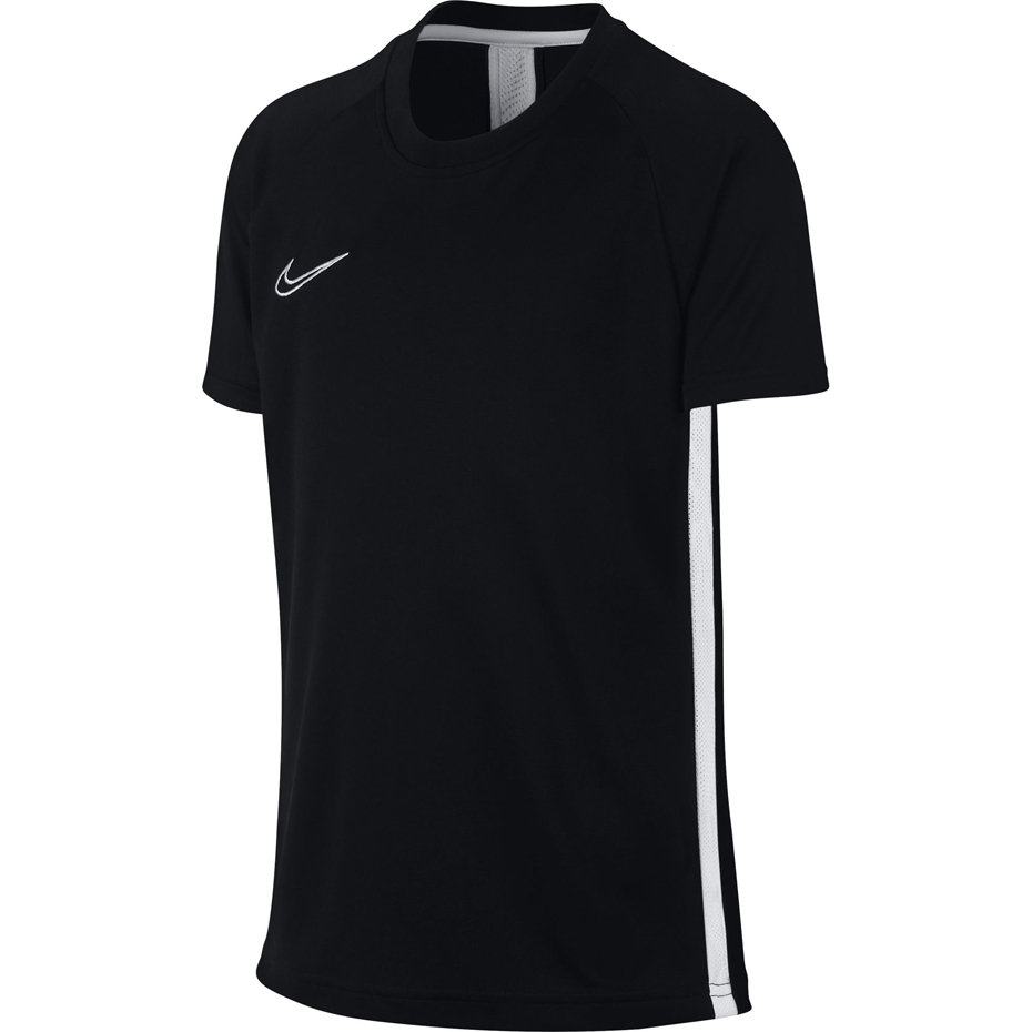 ao9820 nike
