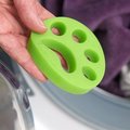 Krążek do czyszczenia ubrań z sierści zwierząt w pralce - zielony - HEDO