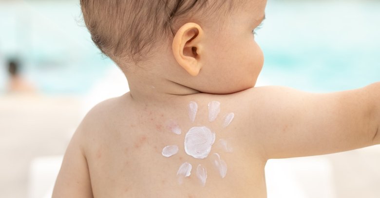 Krem z filtrem dla niemowląt – jaki wybrać? Ranking produktów