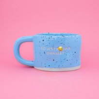 Kubek ceramiczny To jest k*rwa dramat Niebieski Cętki Klasyk