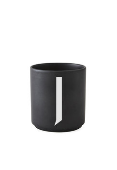 Kubek porcelanowy "J" DESIGN LETTERS, czarny, 300 ml - Design Letters