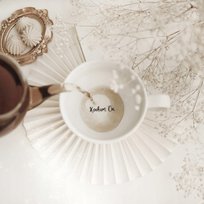 Kubek porcelanowy, z napisami, na dnie Kocham Cię, 500 ml, Nadzwyczajnie