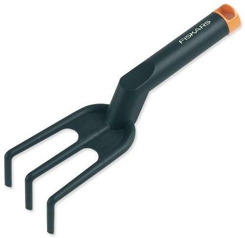 Kultywator płatnerski FISKARS Solid, 27 cm
