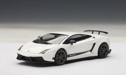 Фото - Збірна модель Lamborghini Gallardo LP5704, model